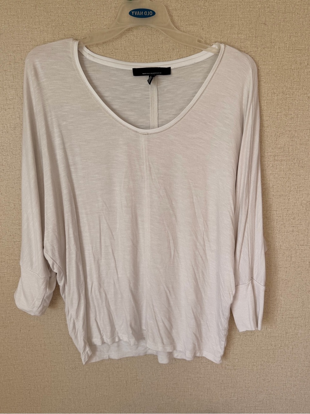 White House Black Market White Scoop Neck Long Sleeve Top